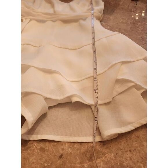 Altar'd State white belted adjustable spaghetti strap romper size medium - Picture 7 of 11